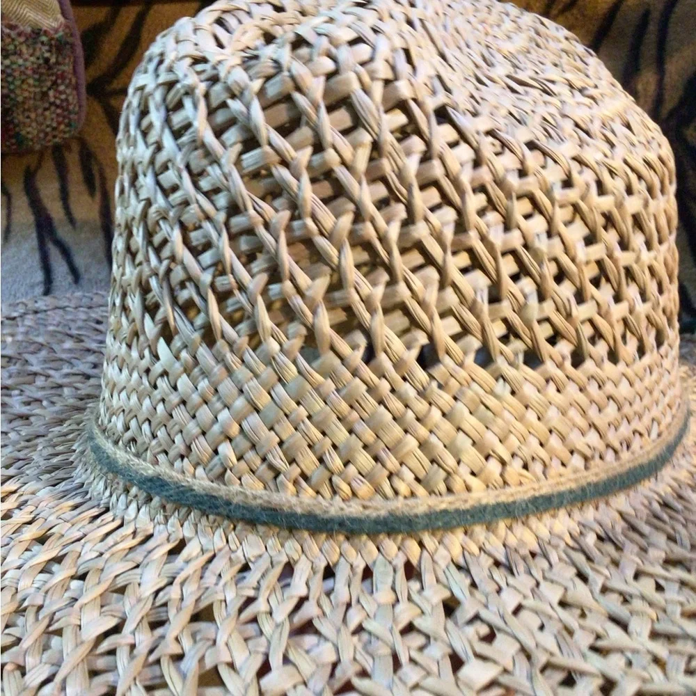 NEW! Wyeth Woven Straw Sun Hat with Green Tie - Picture 4 of 4